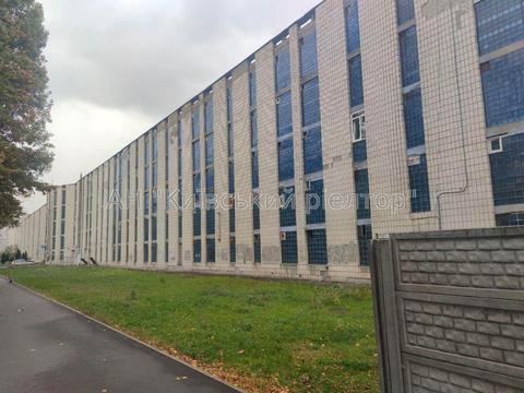 паркомісце за адресою Василя Касіяна вул., 1
