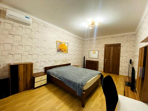 квартира за адресою Сергія Данченка вул., 28-А