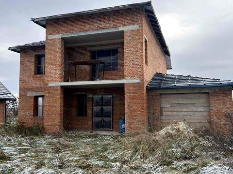 будинок за адресою Озерна