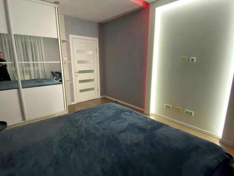 квартира за адресою Юрія Кондратюка вул., 5