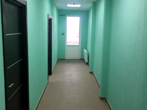 комерційна за адресою Василя Стуса вул., 8