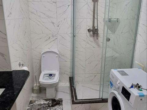 квартира за адресою Домбровського вул., 3