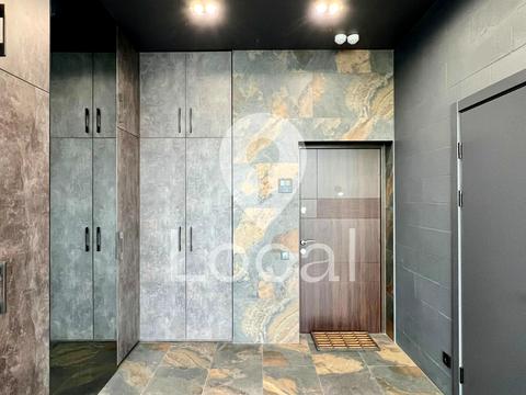 комерційна за адресою Дніпровська набережна вул., 14