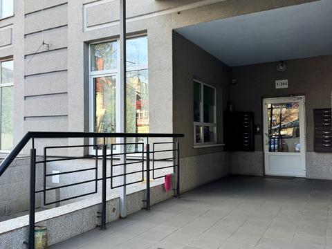 квартира за адресою Івана Крамського вул., 9