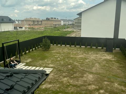 будинок за адресою Приозерна вул.