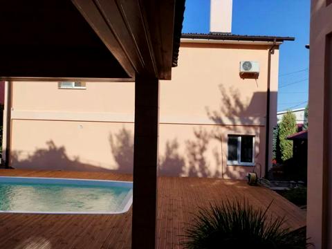 будинок за адресою Комышовая