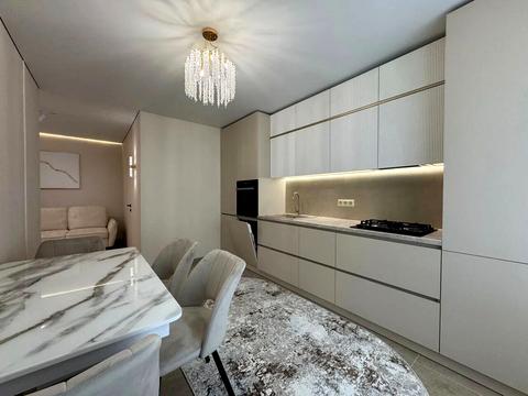 квартира по адресу Степана Бандеры ул., 79