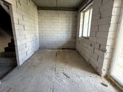 дом по адресу Українська ул.