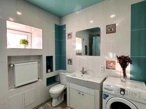 будинок за адресою Осіння вул., 37