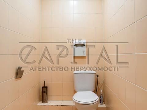 комерційна за адресою Тараса Шевченка бульв., 33-Б