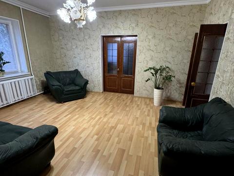 будинок за адресою 15-та Суворівська вул.