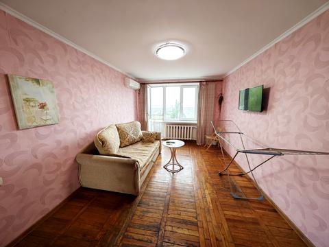 квартира за адресою Академіка Заболотного вул., 18