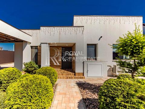 дом по адресу Горіхова