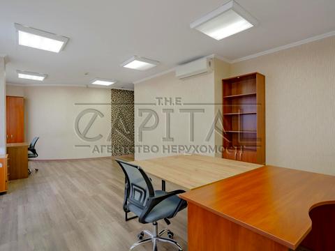 комерційна за адресою Жилянська вул., 101