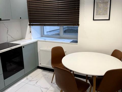 квартира за адресою Петра Могили вул., 4