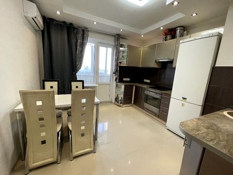 квартира за адресою Київ, Олени Пчілки вул., 4