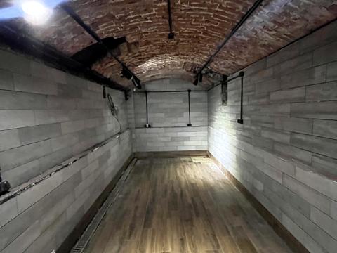 комерційна за адресою Джерельна вул., 36