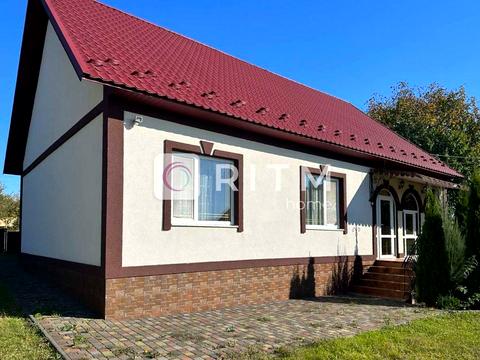 будинок за адресою с. Недобоївці, Пригородська, 1
