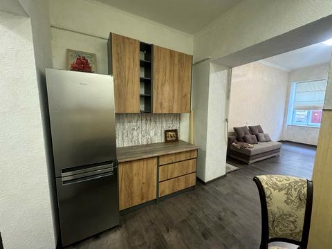 квартира за адресою Якова Головацького вул., 12