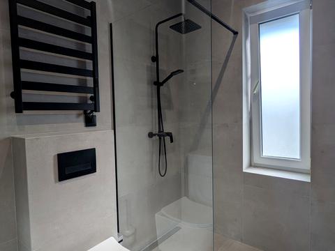 будинок за адресою Успішна, 12Т