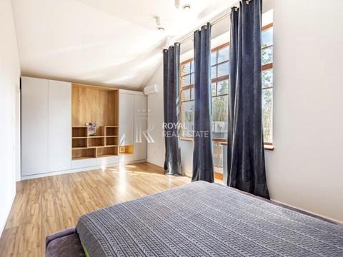 будинок за адресою Вишнева вул. (Леніна)