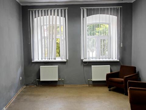 комерційна за адресою Соборна вул., 29-Д