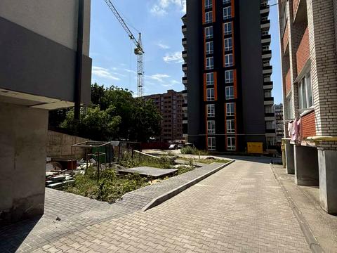 квартира за адресою Інститутська вул., 4/2