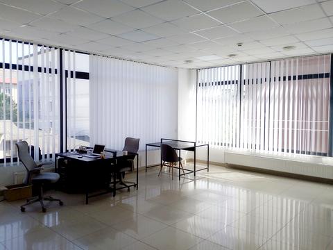 комерційна за адресою Тичини вул., 3