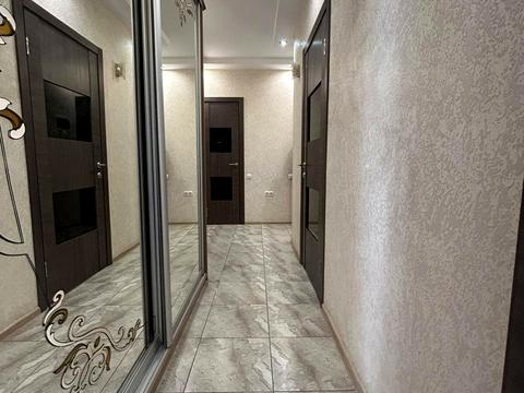 квартира за адресою Хотинська вул., 12