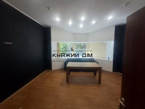 коммерческая по адресу Алексея Тихого ул. (Виборзька), 42-А