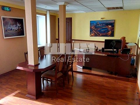 коммерческая по адресу Бессарабская пл., 161