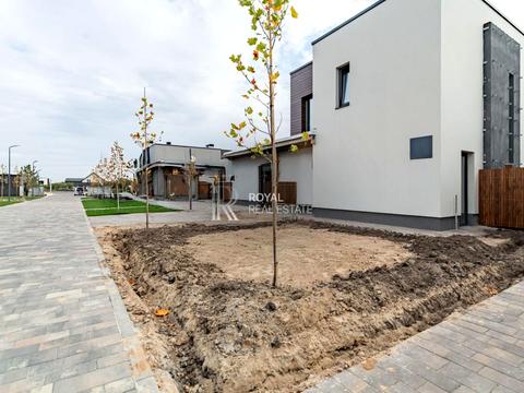 дом по адресу с. Крушинка, шкільна