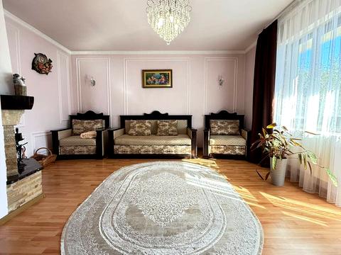 будинок за адресою Соснова вул.