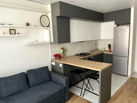 квартира за адресою Героїв Крут вул., 1