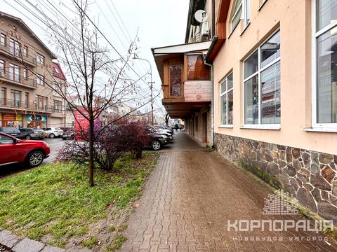 коммерческая по адресу Швабская ул., 27
