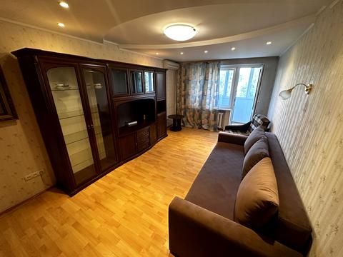 квартира за адресою Генерала Генадія Воробйова вул. (Курська), 12-Б