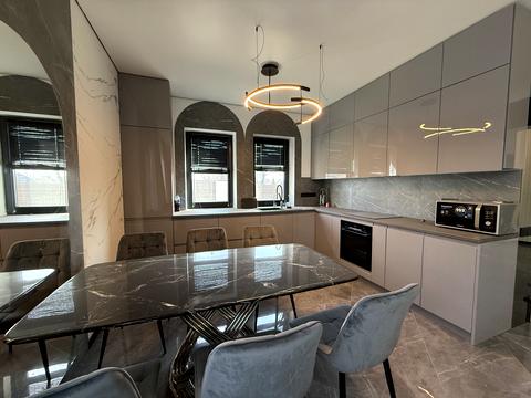 будинок за адресою Незалежності вул.