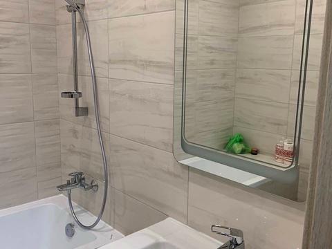 квартира за адресою Олександра Довженка вул., 7а