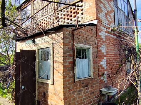 будинок за адресою центральна, 1