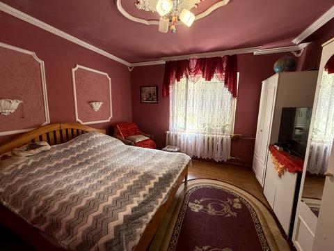 будинок за адресою Центральна, 32