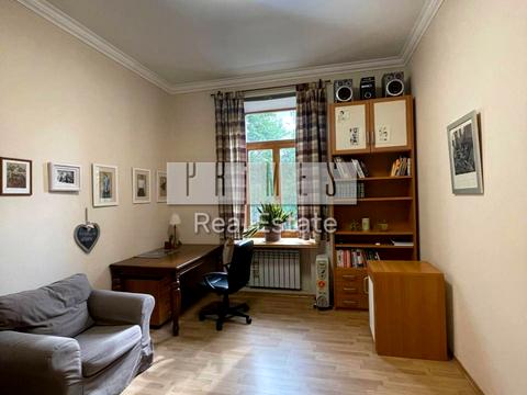 квартира за адресою Богдана Хмельницького вул., 72-В