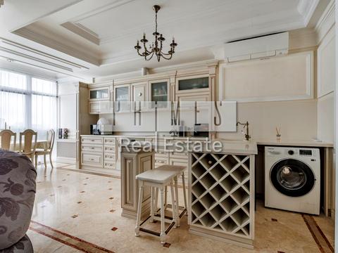 квартира по адресу Андрея Верхогляда ул. (Михайла Драгомирова), 9