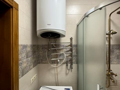 будинок за адресою Олекси Тихого пров., 1