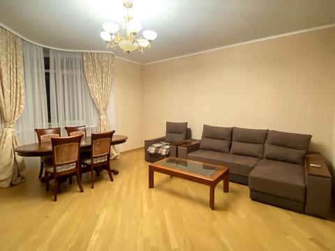 квартира за адресою Євгена Коновальця вул. (Щорса), 32-Г