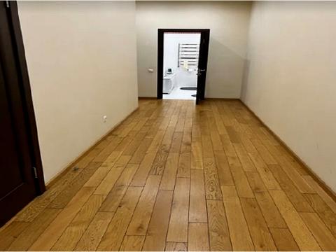 квартира за адресою Літературна вул., 1а