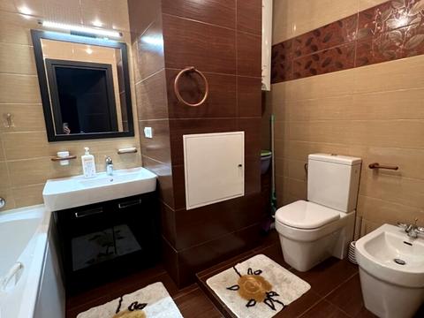 квартира за адресою Академіка Сахарова вул., 36