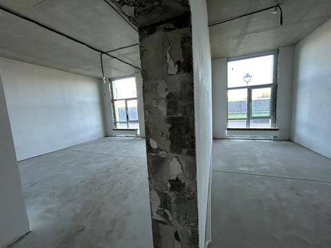 комерційна за адресою Краснова вул., 60