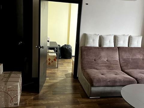 квартира за адресою Владислава Бувалкіна вул., 44