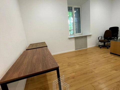 комерційна за адресою Михайла Грушевського вул., 34/1