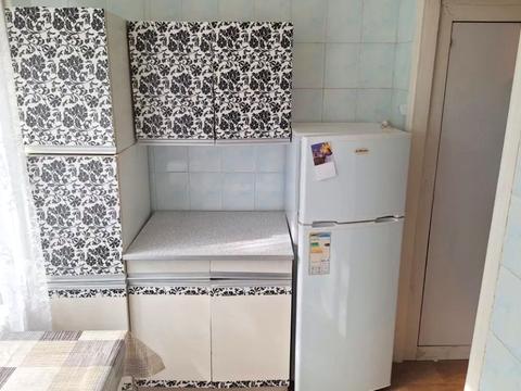 квартира за адресою Салютна вул., 25